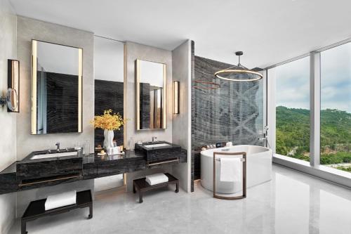 city of dreams nuwa macau