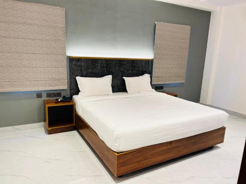 skyview boutique hotel