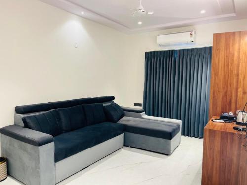 skyview boutique hotel