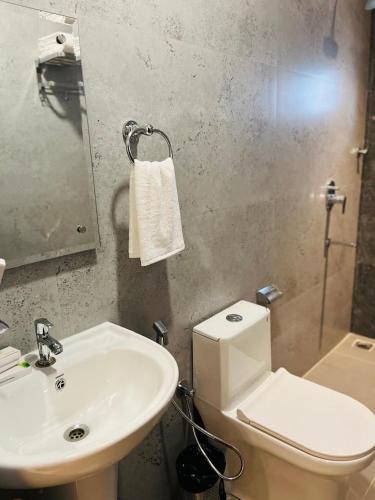 skyview boutique hotel