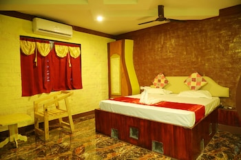navagiraga resorts and hotel