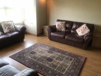 tranquil modern countryside bungalow