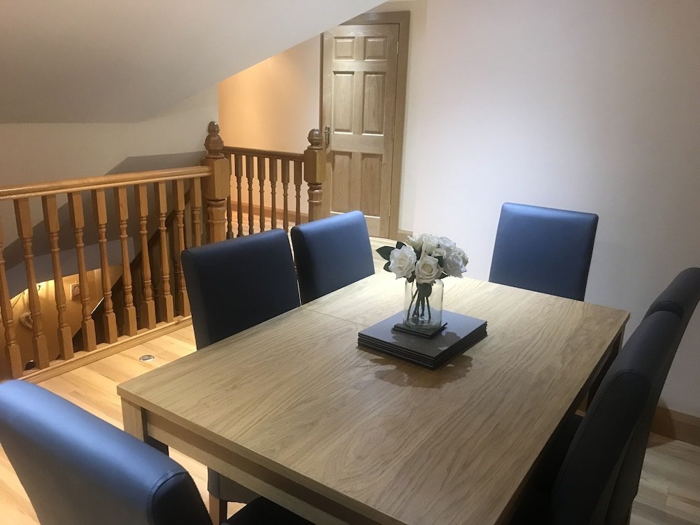 tranquil modern countryside bungalow