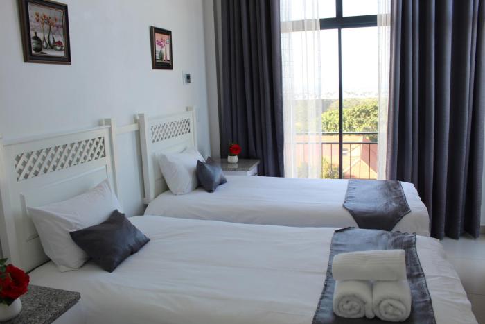 royal ushaka hotel morningside