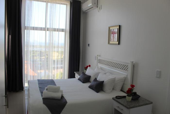 royal ushaka hotel morningside
