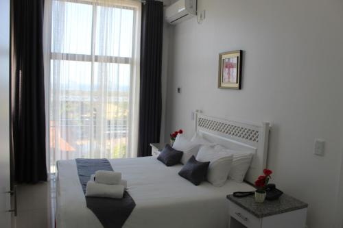 royal ushaka hotel morningside