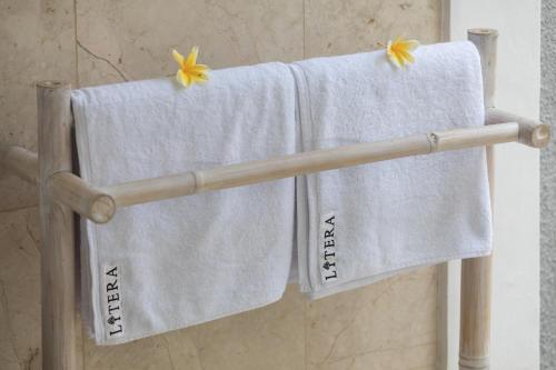 villa litera seminyak