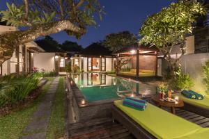 villa litera seminyak