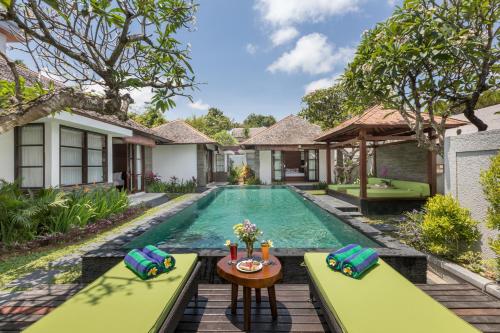 villa litera seminyak