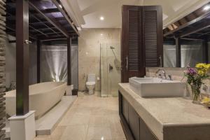 villa litera seminyak