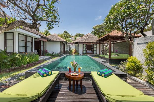 villa litera seminyak