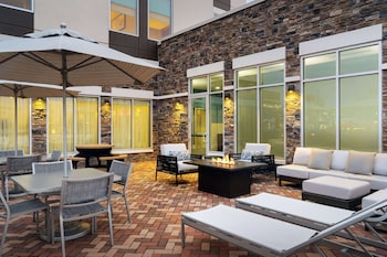 hyatt place canton