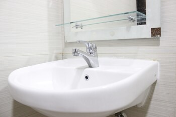 comfortable and gorgeous 2br at gateway pasteur apartment