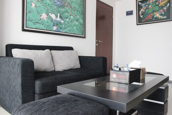 comfortable and gorgeous 2br at gateway pasteur apartment