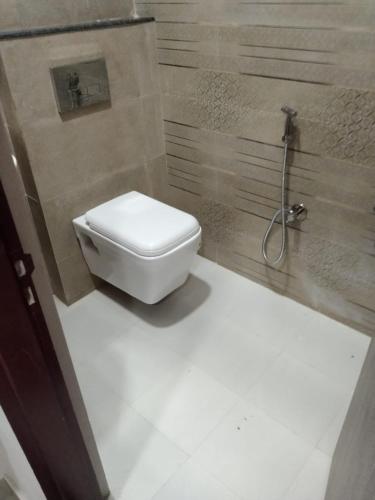 hotel crown plaza malviya nagar