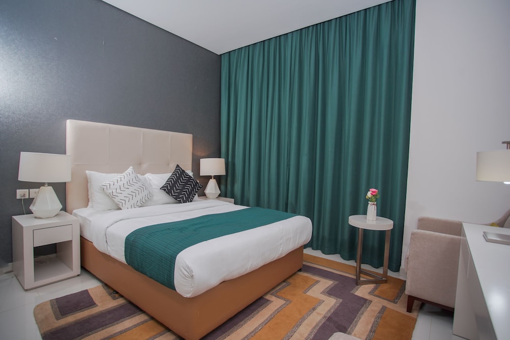 al ashrafia three bedrooms downtown