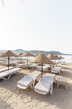 costa bitezhan hotel