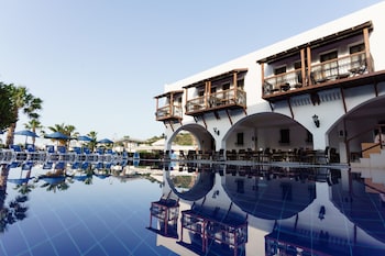 costa bitezhan hotel
