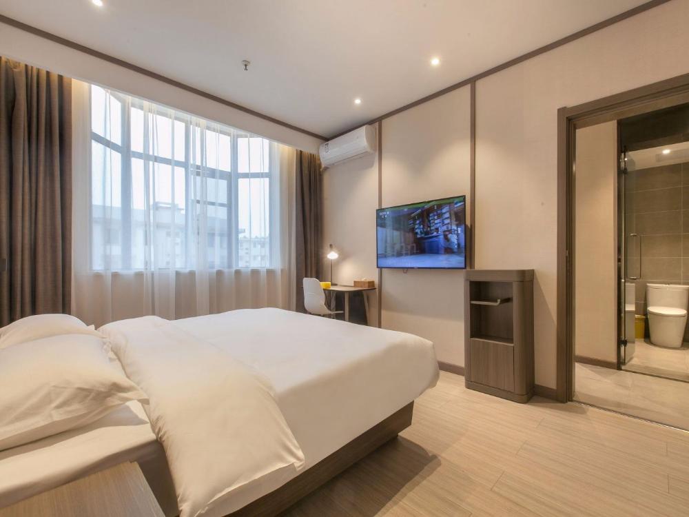hanting hotel zhijiang yanjiang avenue
