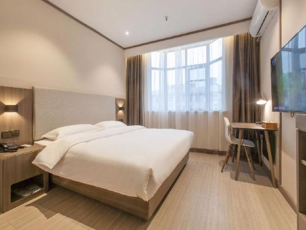 hanting hotel zhijiang yanjiang avenue