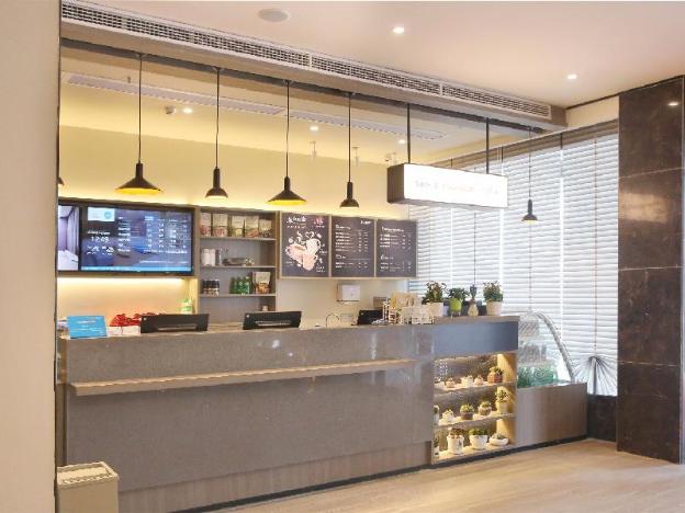 hanting hotel zhijiang yanjiang avenue