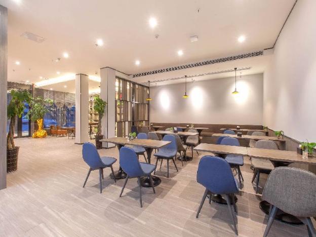 hanting hotel zhijiang yanjiang avenue