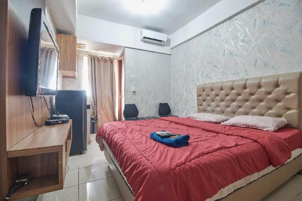 apartment green lake view ciputat by celebrity room
