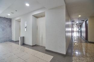apartment green lake view ciputat by celebrity room