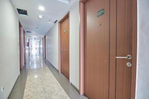 apartment green lake view ciputat by celebrity room