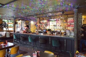 cherry bar rooms