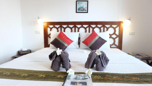 majestic sea view resort