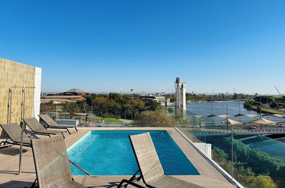 hotel ribera de triana reopening