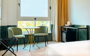 hotel ribera de triana reopening