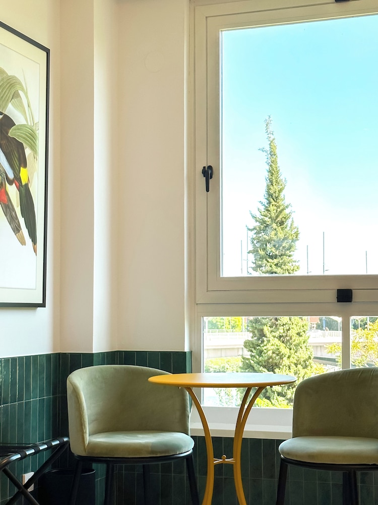 hotel ribera de triana reopening