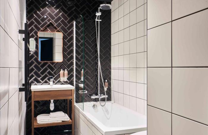 hotel konti by happyculture