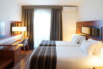 legendary lisboa suites