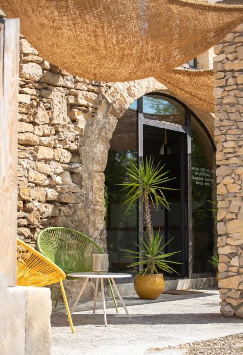 arles
