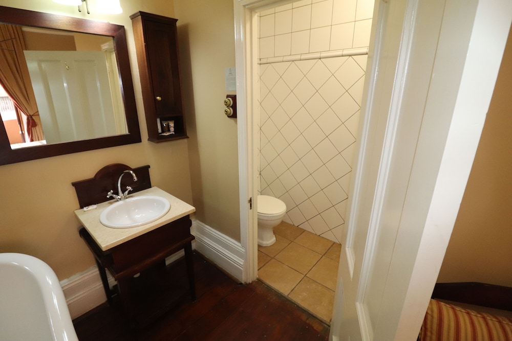 the kimberley club guesthouse