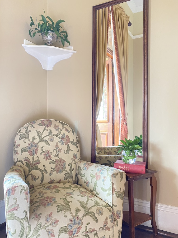 the kimberley club guesthouse