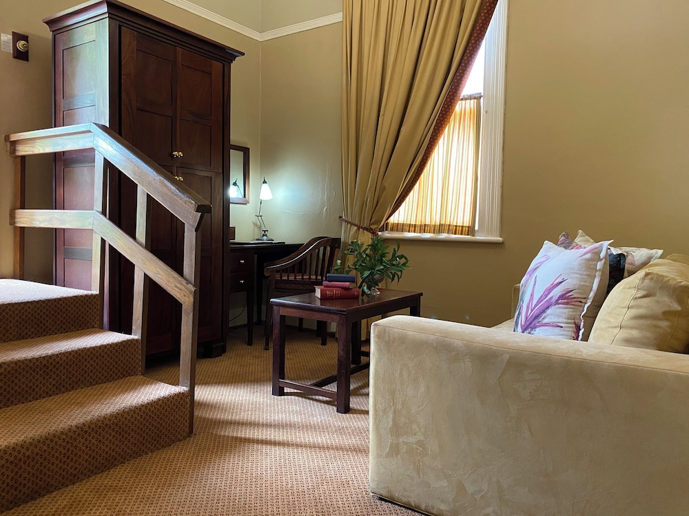 the kimberley club guesthouse