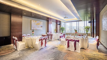 intercontinental jinan city center by ihg