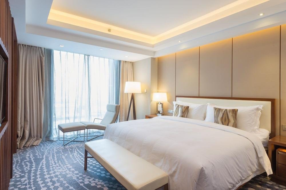 Intercontinental Jinan City Center By Ihg,,5 star