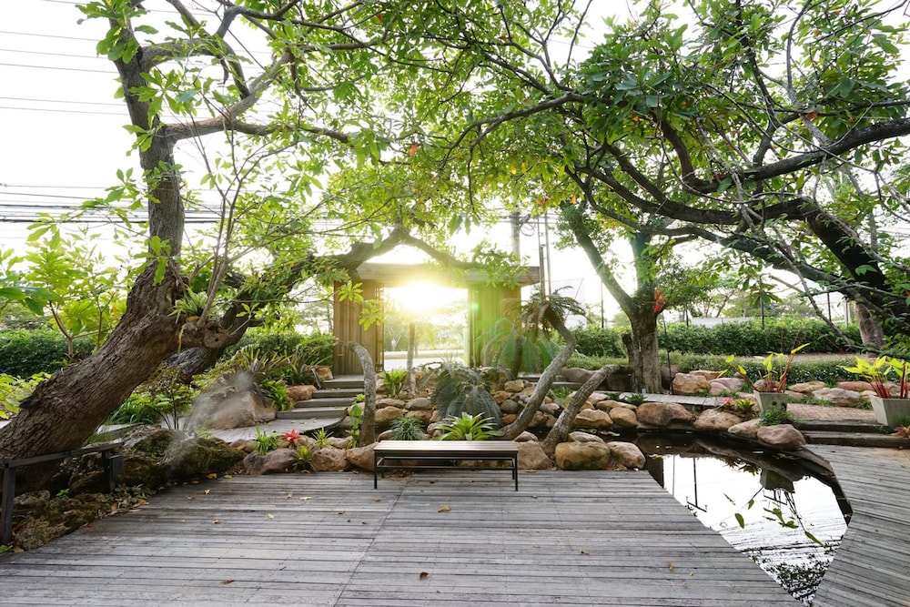 interpark hotel and residence eastern seaboard rayong