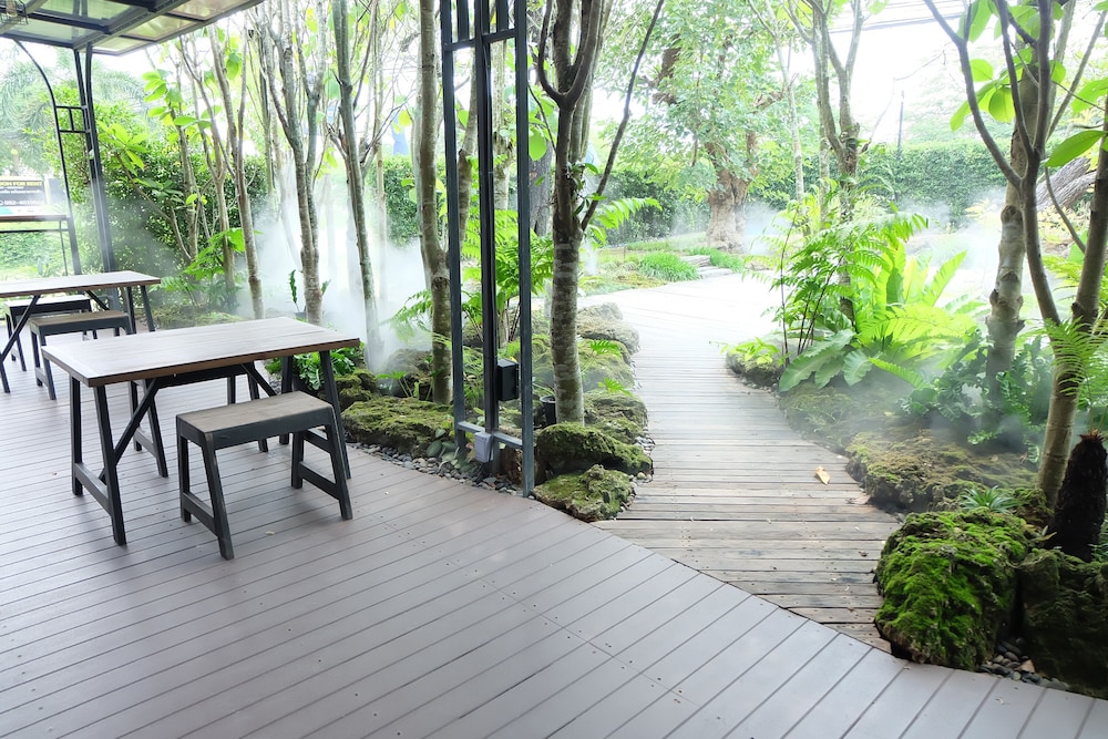 interpark hotel and residence eastern seaboard rayong