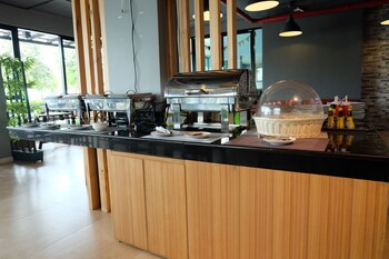 interpark hotel and residence eastern seaboard rayong