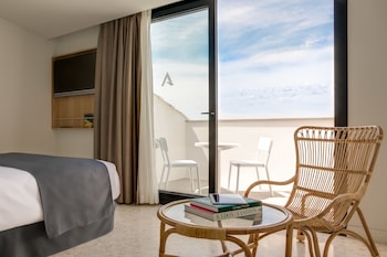 aqua hotel silhouette and spa adults only