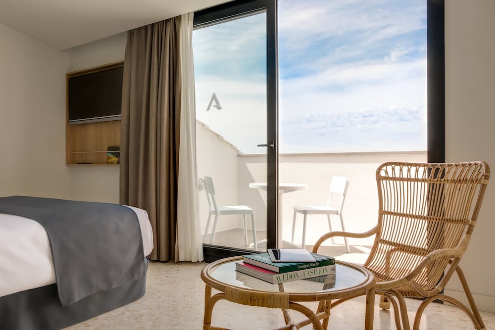 aqua hotel silhouette and spa adults only