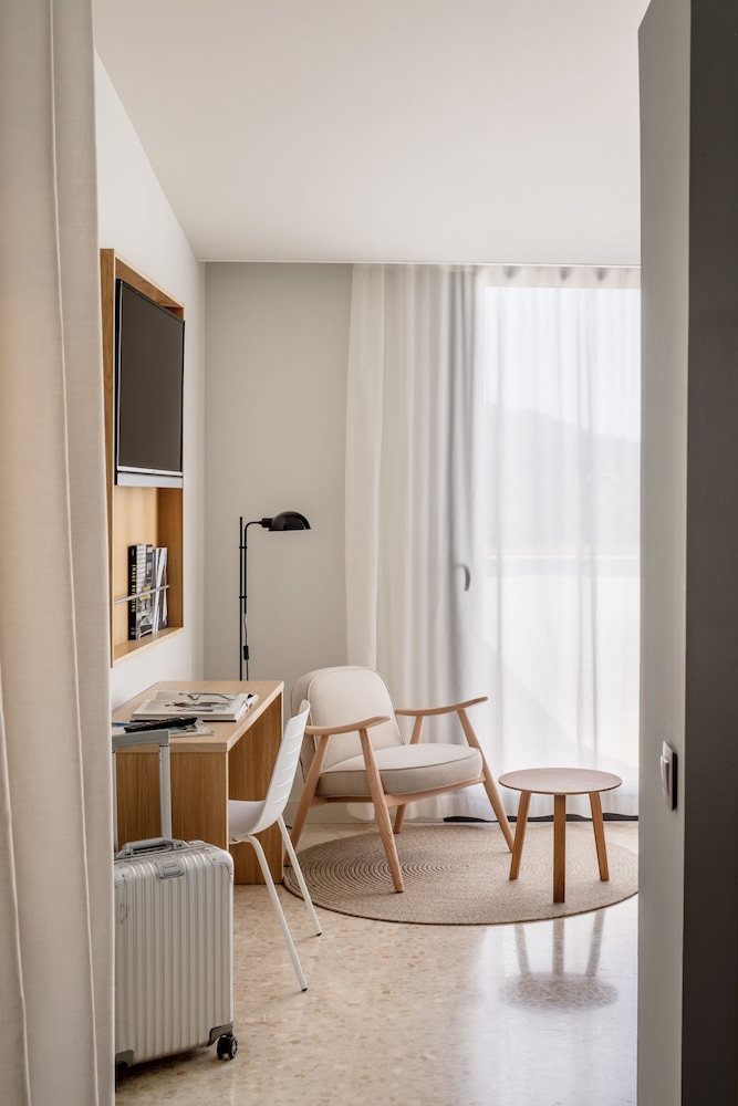 aqua hotel silhouette and spa adults only