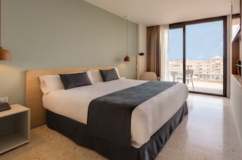 aqua hotel silhouette and spa adults only