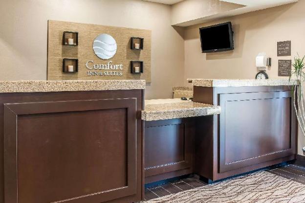 comfort inn and suites mt sterling